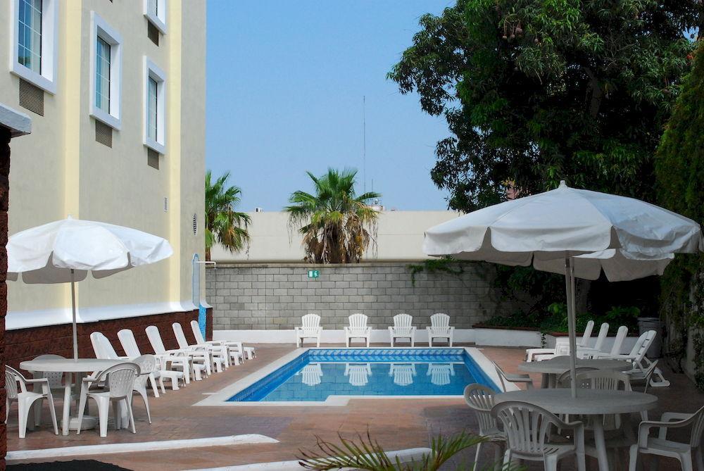 Rio Vista Inn Business High Class Tampico Esterno foto